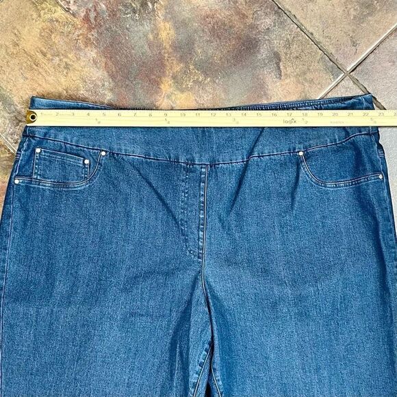 Ruby Rd. Pull-on Straight Denim Fringe Bottom Jeans 3X - Picture 2 of 8